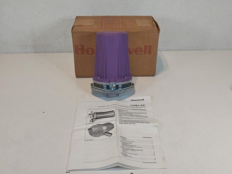 Honeywell C7061A (1020) Flame Detector Purple Peeper