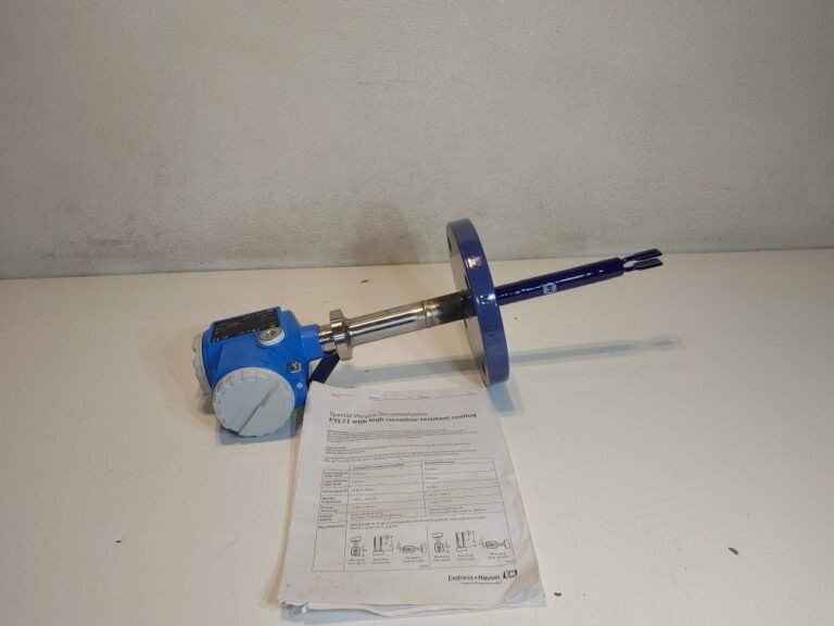 Endress Hauser FTL71-205Q5/0 Liquiphant S Vibrating Level Gauge
