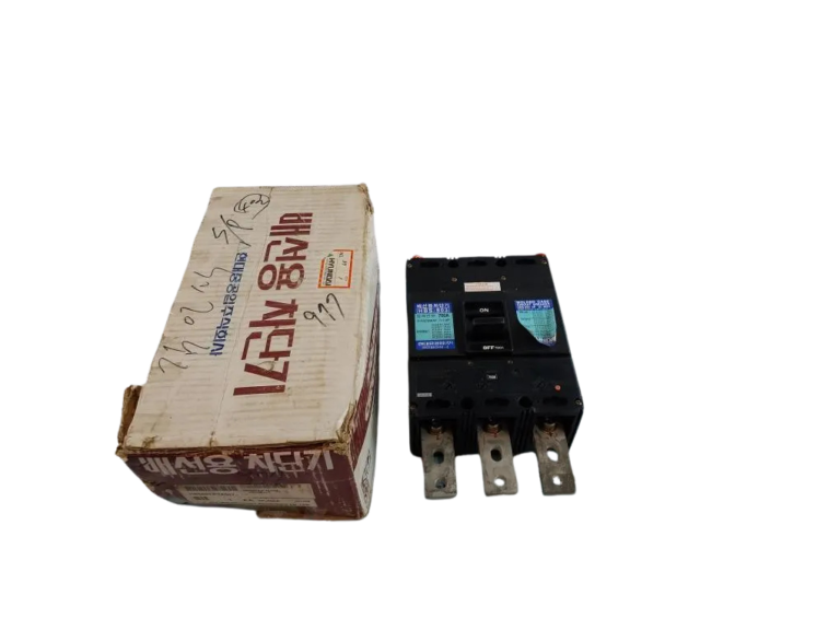 Hyundai Hbs-803 Molded Case Circuit Breaker 3-pole 700A 660V