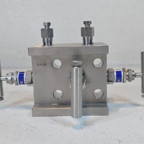 Rosemount Integral Manifold 0305RT32B21SG / Part#: C30515-2124-0300